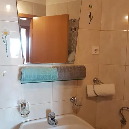 Roko Ζαντάρ